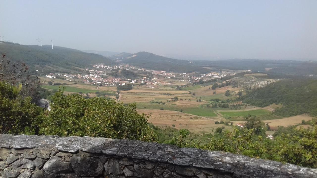 Cabeco Dos Tres Moinhos Villa Rio Maior Bagian luar foto